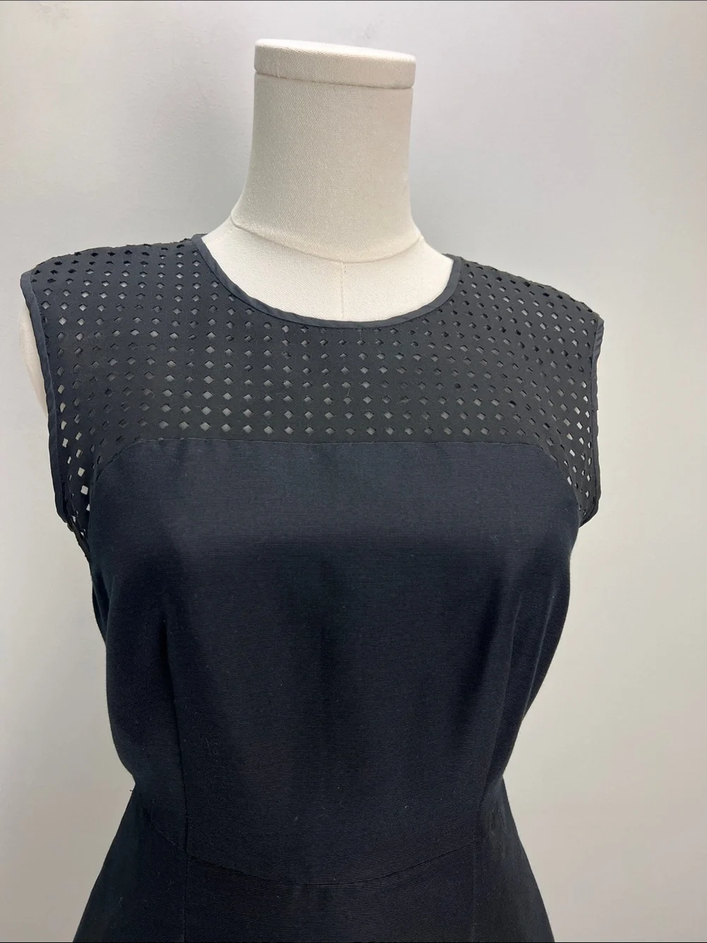 J. Crew Laser Cut Black Mini Dress Wedding Guest Classic Timeless Event Size 2